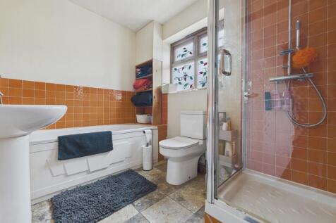 CAM04273G0-PR0175...