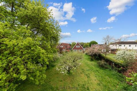 239 Hadlow Road _-35.jpg