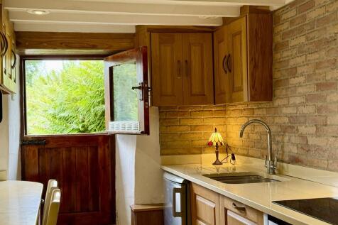 Kitchen with Stab...