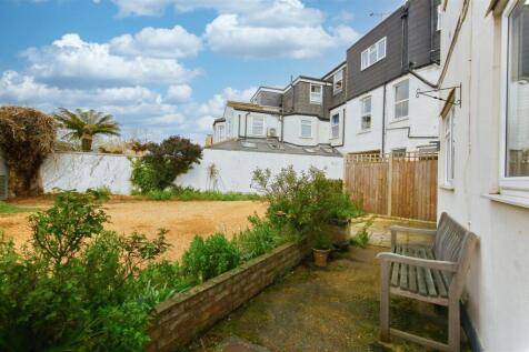 1a_mountbatten_mews_image3_19969_4 copy.jpg