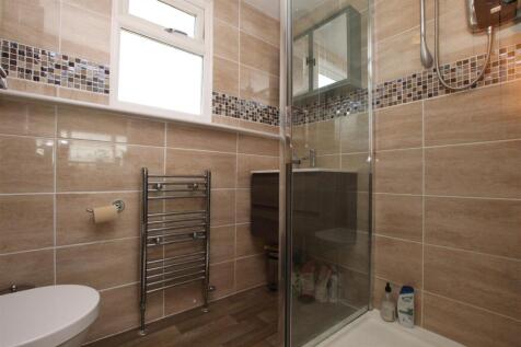 First Floor Shower Room.JPG