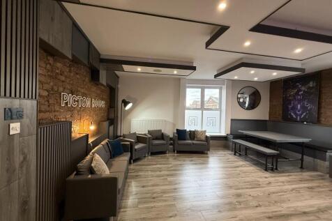 Communal Lounge