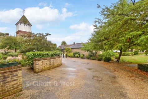 Driveway/Parking