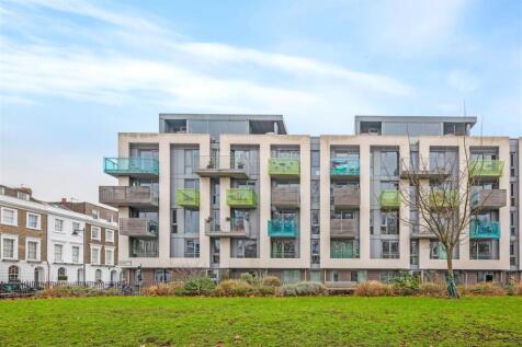 15-efa882062-JJ-HMF-Blackthorn Av-63-logo.jpg