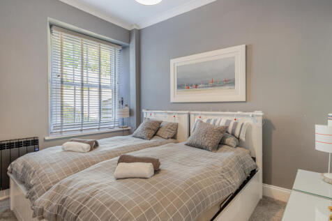 33 Bed 2 12 Sheplegh Court Blackawton - 250715