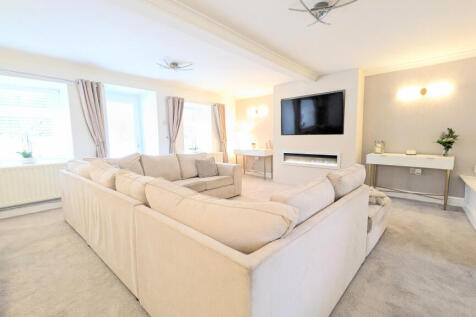 PXL_20251127_110045499.MP~2