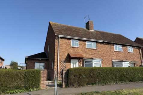 3 Bedroom Semi Detached for Sale