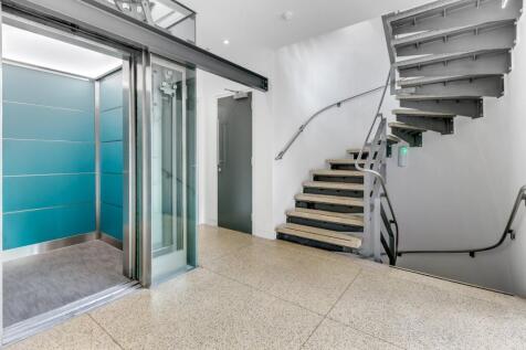 Notting Dale 28092022  High Res42.jpg