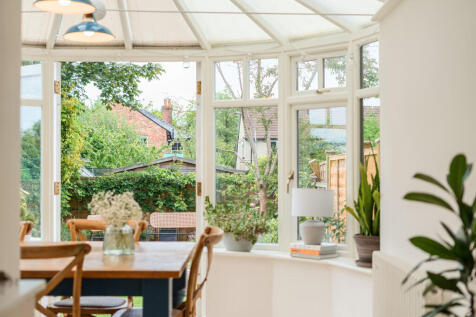 1327578-9-6878cdd...