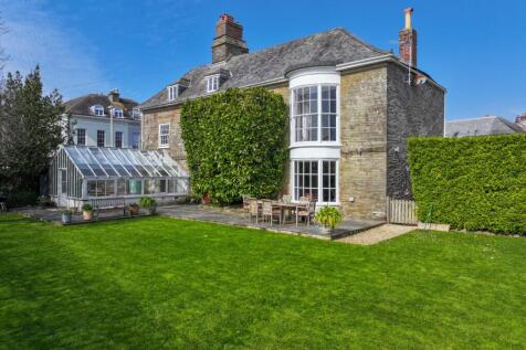 The Knowle House