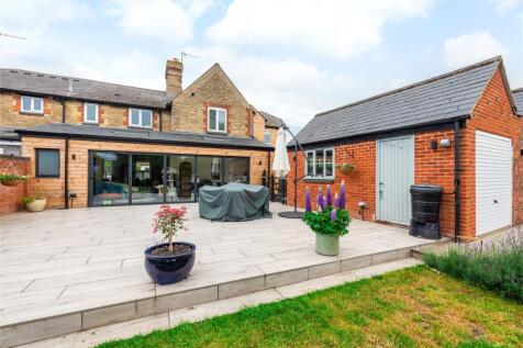 Entertaining Area