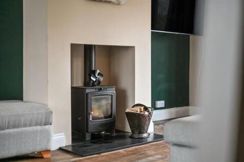 Log Burner.jpg
