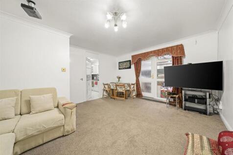 14 Belgrawe Road TW4017.jpg