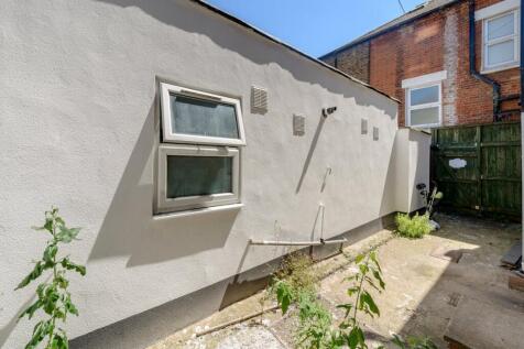 78-82 kirkton rd-4131.jpg