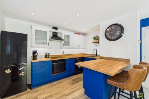 Presented by Robert at EweMove Bexleyheath and Da
