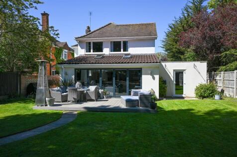 Rear of property 2.jpg