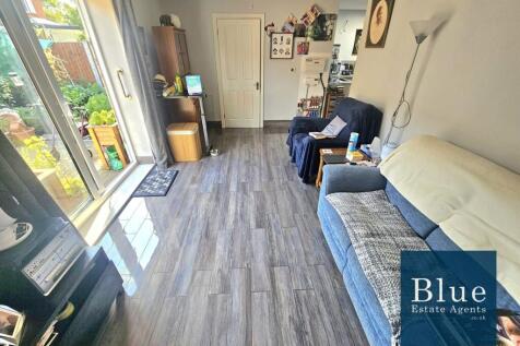 Outbuilding - Reception 