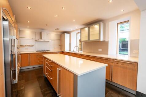 5 bed, 4 bath Terraced in Glasgow - Photo 11