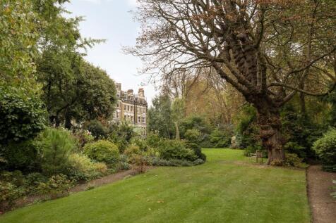 Maskells-F13 Airlie Gardens-24_Hi.jpg