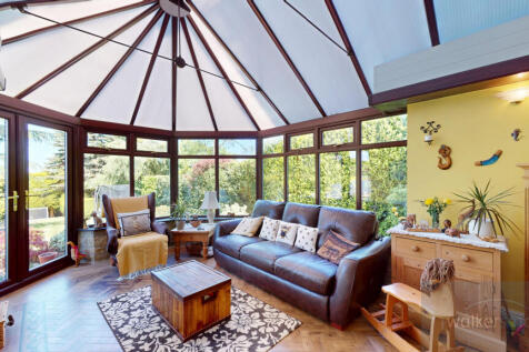 15-Breary-Lane-East-05212025_200226