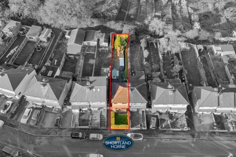 28 Edward Road WM (2 of 19).jpg