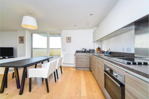 Kitchen (Main)