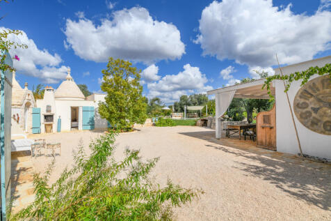 047_villa_Trullo_Natalicchio_for_Sale_ostuni_p.jpg