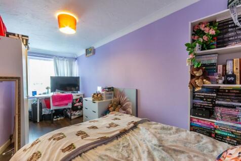 Bedroom Five / Reception Room