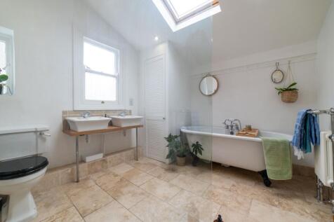 Award Winning CPS HOMES Media team_18