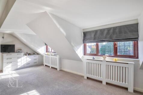 5 Killerton Park Drive (15).jpg