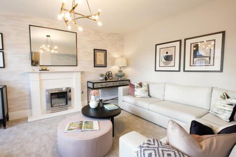 Lounge of the Highgate, a 5 bedroom house