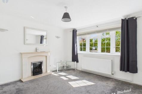 CAM03218G0-PR0592-STILL002