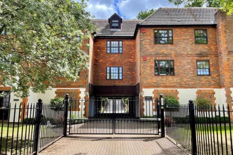 St Michaels Court FR3.jpg