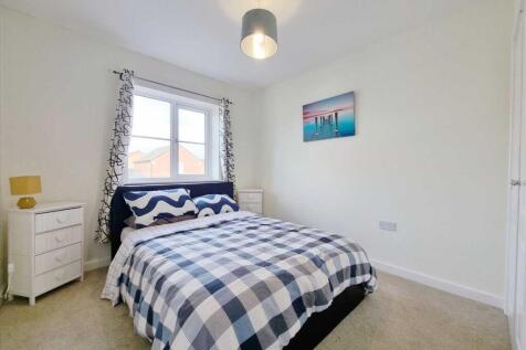 Bedroom 2: