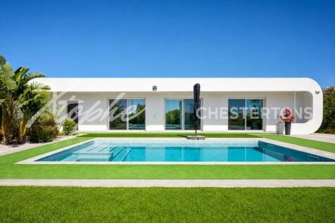 Loule Single Storey 4 Bed Villa For Sale