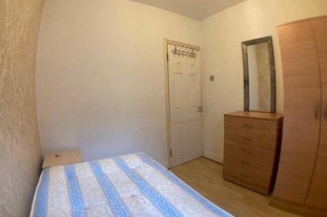 ivy-road-nw2-6sy-1040216
