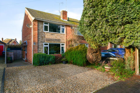 13 Castor Court (...