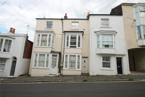 1 Bedroom Flat in PO33 2EZ
