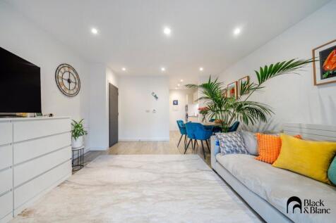 Living/ Dining Room