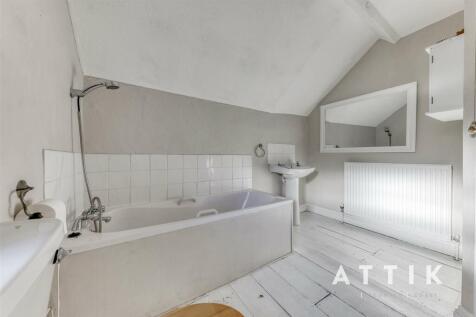 Attik 42 mill rd-23.jpg