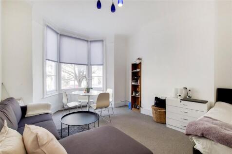 Lovely one bedroom flat situated on the ground floor of a lovely period conversion. The property is bright with a modern kitchen and bathroom and available fully furnished.