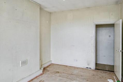 125B Harley Road, Harlesden, London NW10 8AY