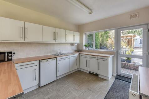 57 Queens Road-utility.jpg