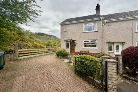 2-bed End of Terrace Hillcrest Avenue