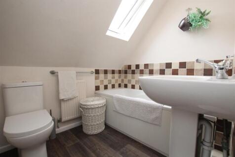 First Floor Bathroom