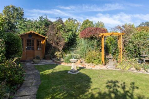 Barnstone House External-5.jpg