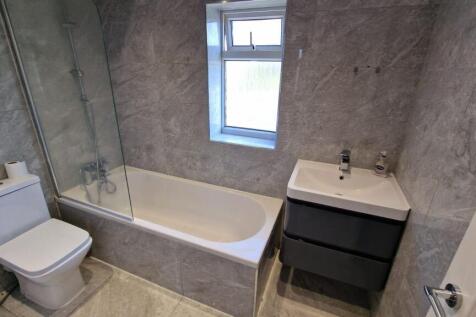 WhatsApp Image 2024-08-22 at 15.58.12 (4).jpeg