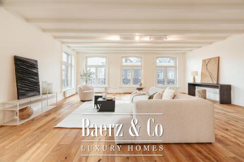 Van Baerlestraat 17 3 1071 AM AMSTERDAM image 1