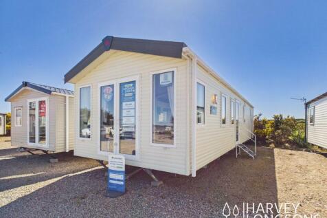 Pemberton Marlow static caravan exterior with pati
