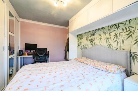 Bed 1